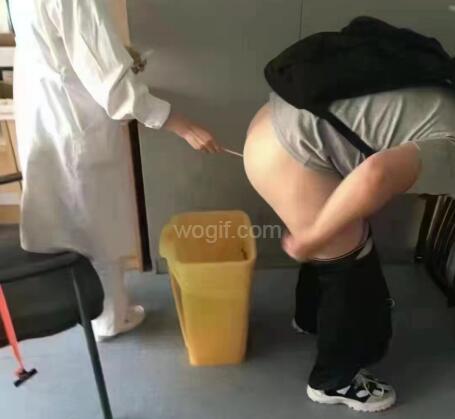 網友實拍核酸肛檢，撅屁股“走后門”不如鼻拭子（圖）