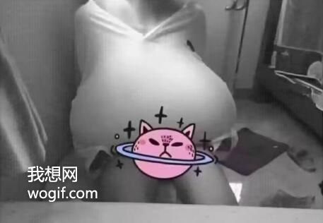 10歲發(fā)育，小學(xué)女生畢業(yè)D罩杯，兩坨肉差不多15斤怎么辦？